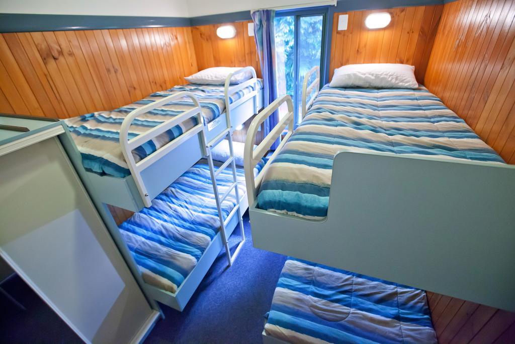 Cairns Crystal Cascades Holiday Park Стая снимка