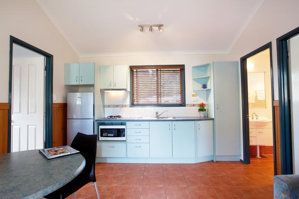 Cairns Crystal Cascades Holiday Park Стая снимка