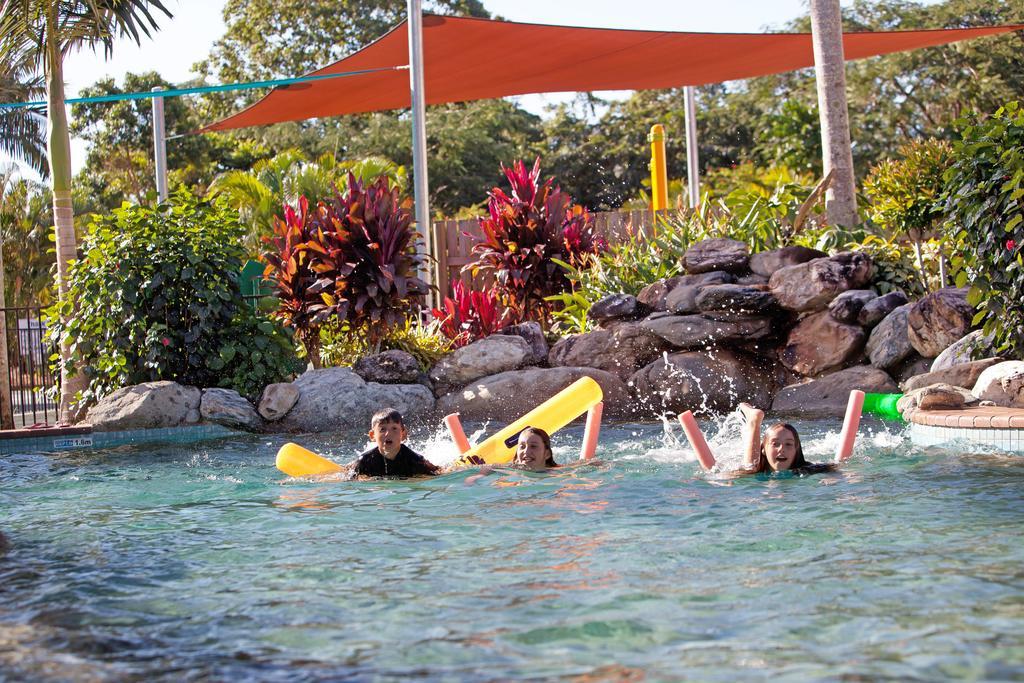 Cairns Crystal Cascades Holiday Park Екстериор снимка