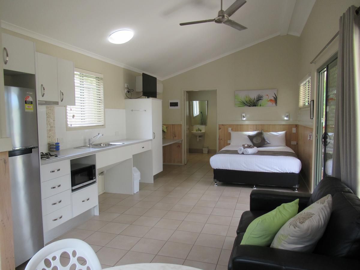 Cairns Crystal Cascades Holiday Park Екстериор снимка