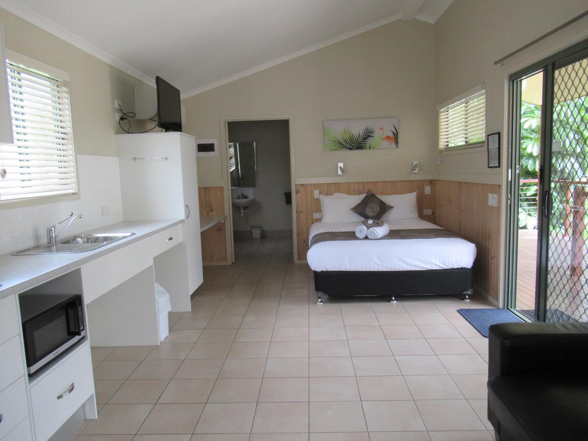 Cairns Crystal Cascades Holiday Park Екстериор снимка